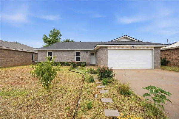 $190,000 | 1104 Genoa Avenue, Lubbock, TX 79416