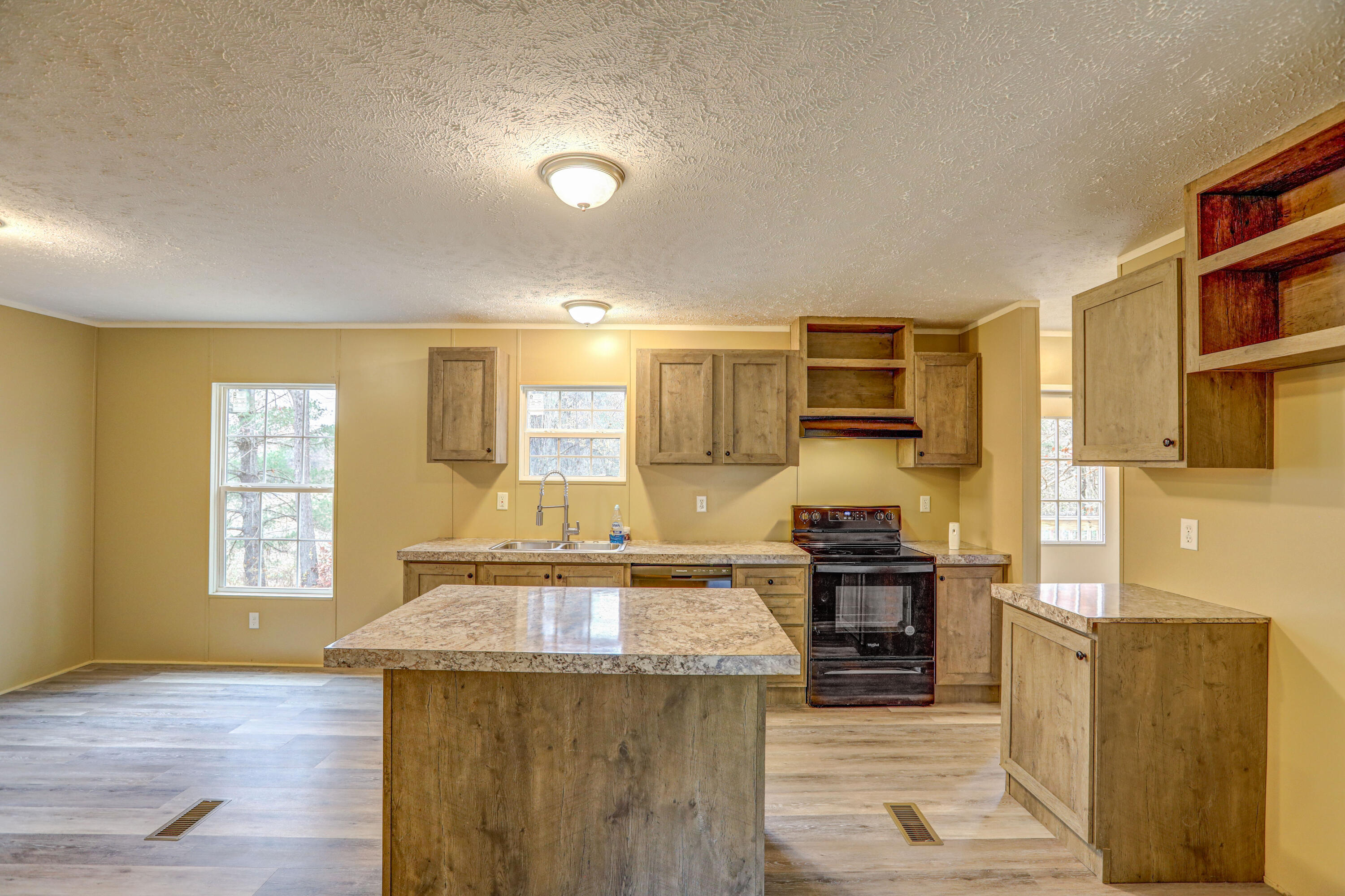 280 West Barton Ridge Road Greeneville, TN 37743 - Photo 8 of 40 B42A0803_4_5_6_7