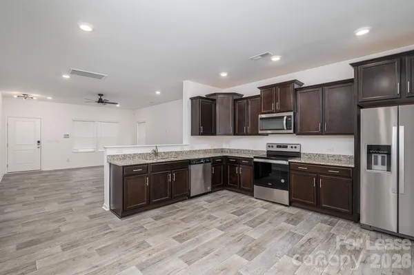 $2,295 | 1004 Davis Hls Drive, Dallas, NC 28034