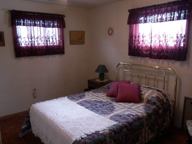 2704 East Winger Road Mead, WA 99021 - Photo 6 of 9