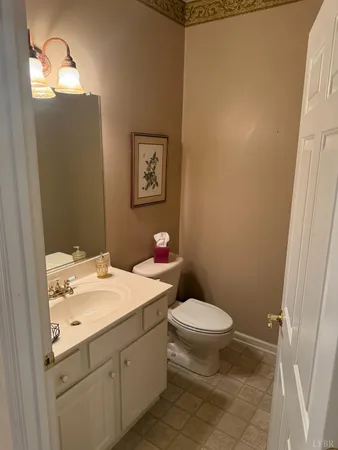 $349,900 | 112 Salisbury Circle, Lynchburg, VA 24502