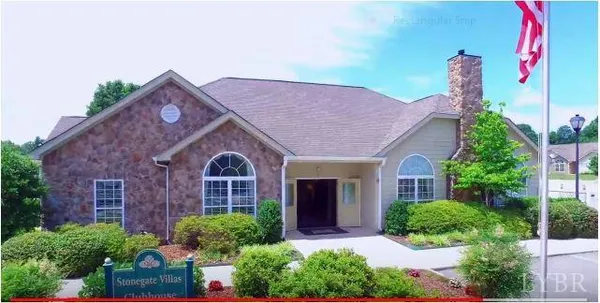 $349,900 | 112 Salisbury Circle, Lynchburg, VA 24502