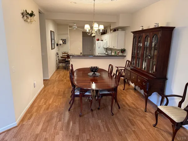 $349,900 | 112 Salisbury Circle, Lynchburg, VA 24502