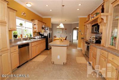 1057 Pope Road Watha, NC 28478 - Photo 2 of 24 Kitchen