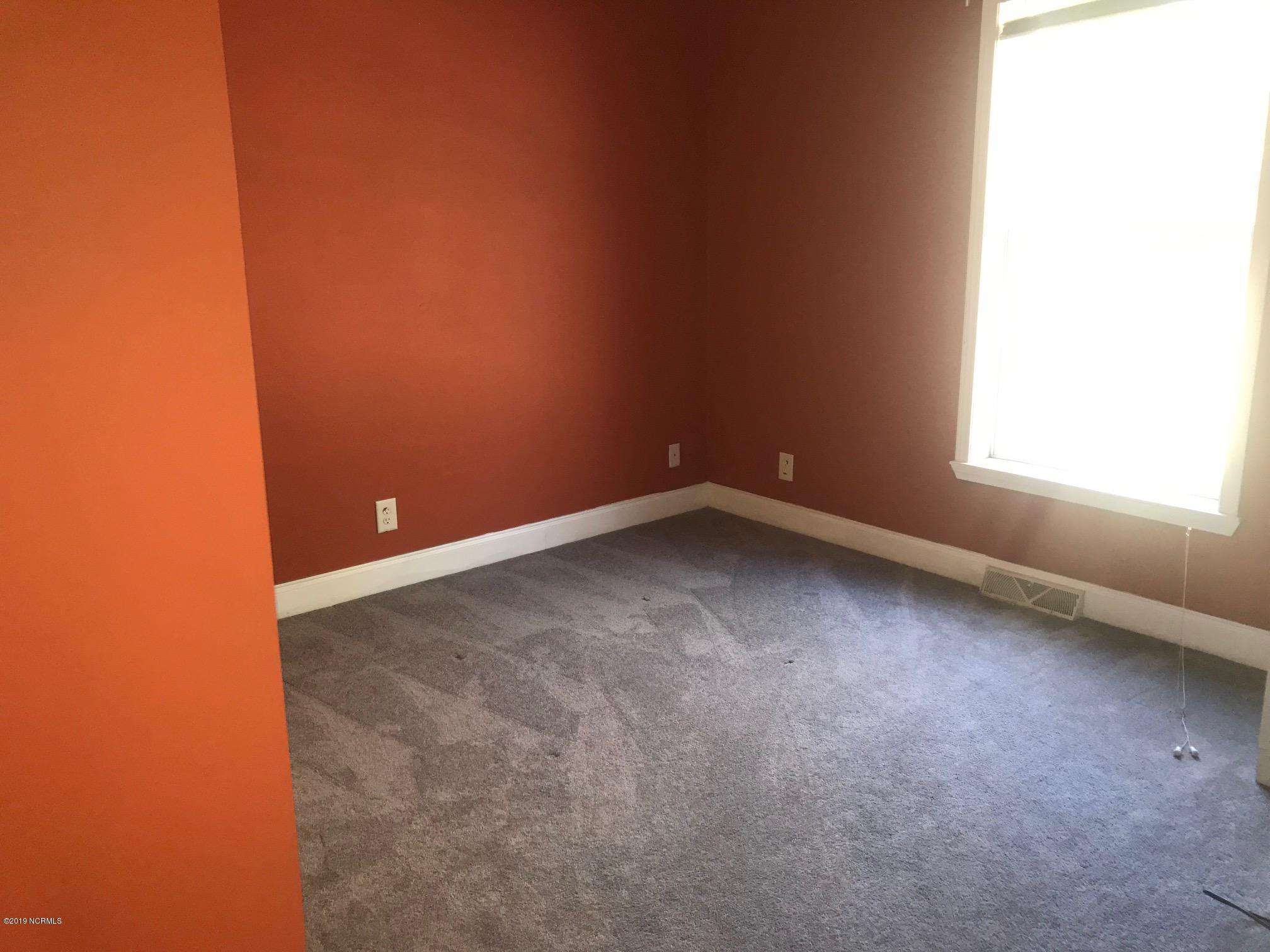 1057 Pope Road Watha, NC 28478 - Photo 10 of 24 Bedroom 1