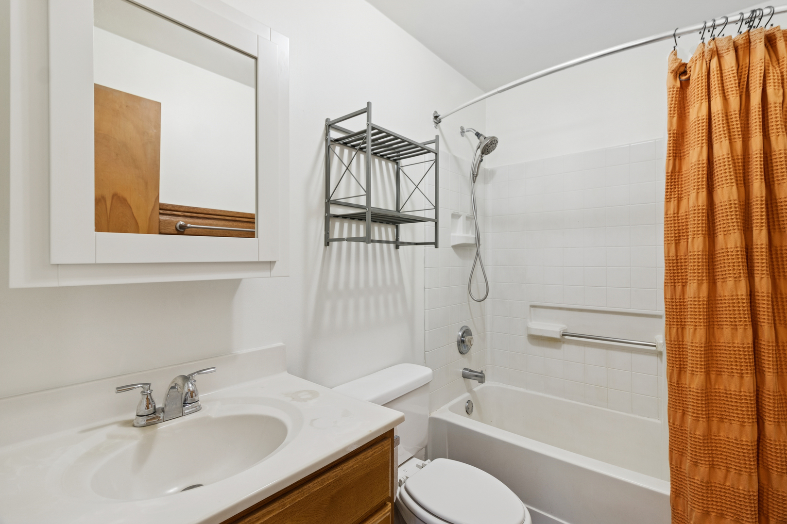2420 Pecan Street Joliet, IL 60435 - Photo 18 of 20 a bathroom with a sink toilet and shower