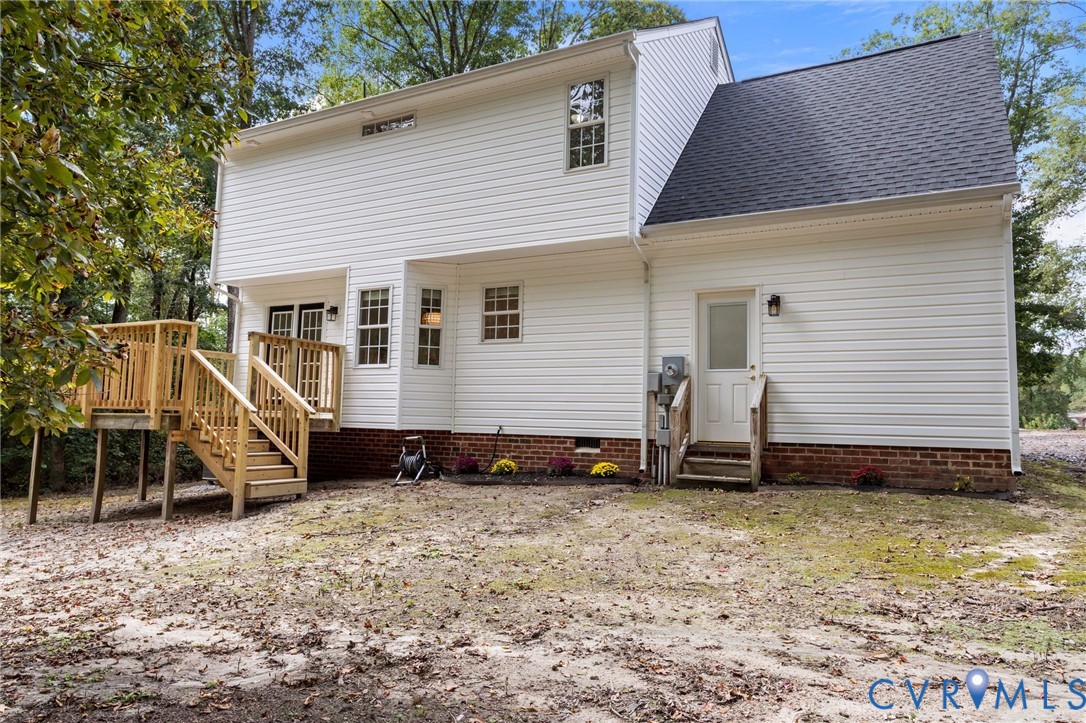 5211 Alberta Road Chesterfield, VA 23832 - Photo 35 of 43 a view of a house with a yard and wooden fence
