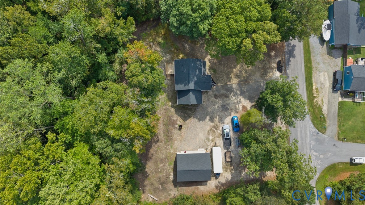 5211 Alberta Road Chesterfield, VA 23832 - Photo 40 of 43 an aerial view of residential house with outdoor space and trees all around