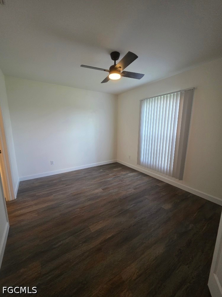 237 Rue Labonne Road Fort Myers, FL 33913 - Photo 11 of 17