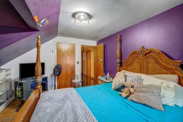 $599,999 | 341 West End Avenue, North Plainfield, NJ 07063