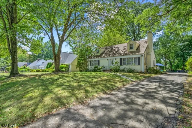 $599,999 | 341 West End Avenue, North Plainfield, NJ 07063