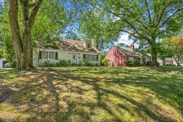 $599,999 | 341 West End Avenue, North Plainfield, NJ 07063