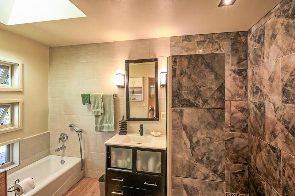 399 Airport Road Trinity Center, CA 96091 - Photo 25 of 52 bathroom