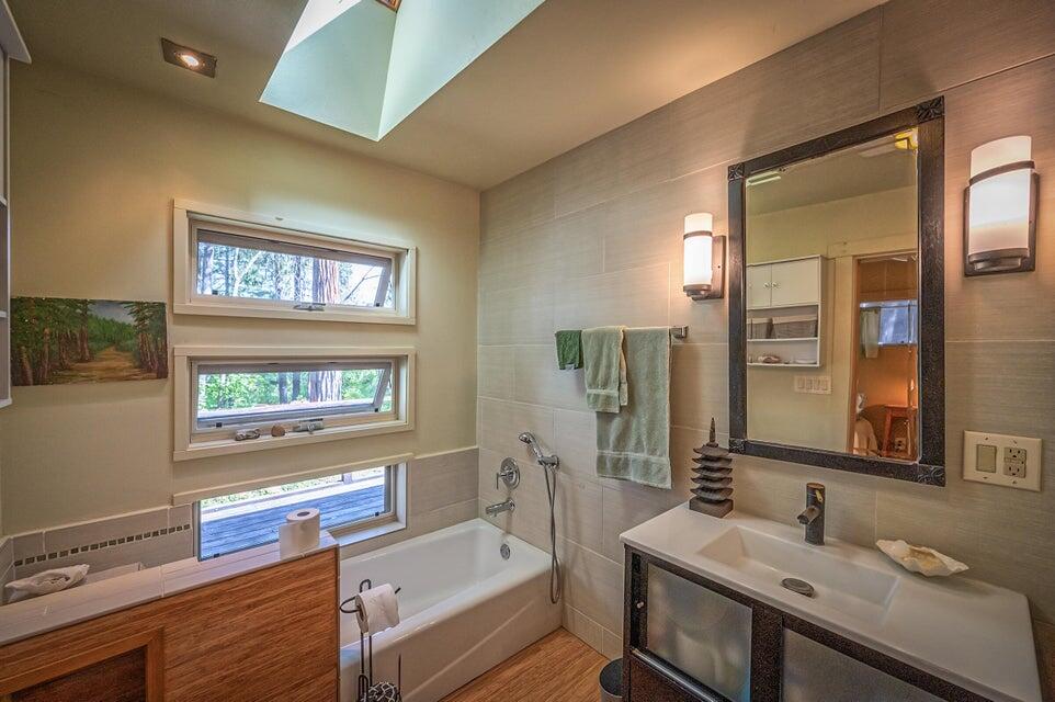 399 Airport Road Trinity Center, CA 96091 - Photo 28 of 52 bathroom