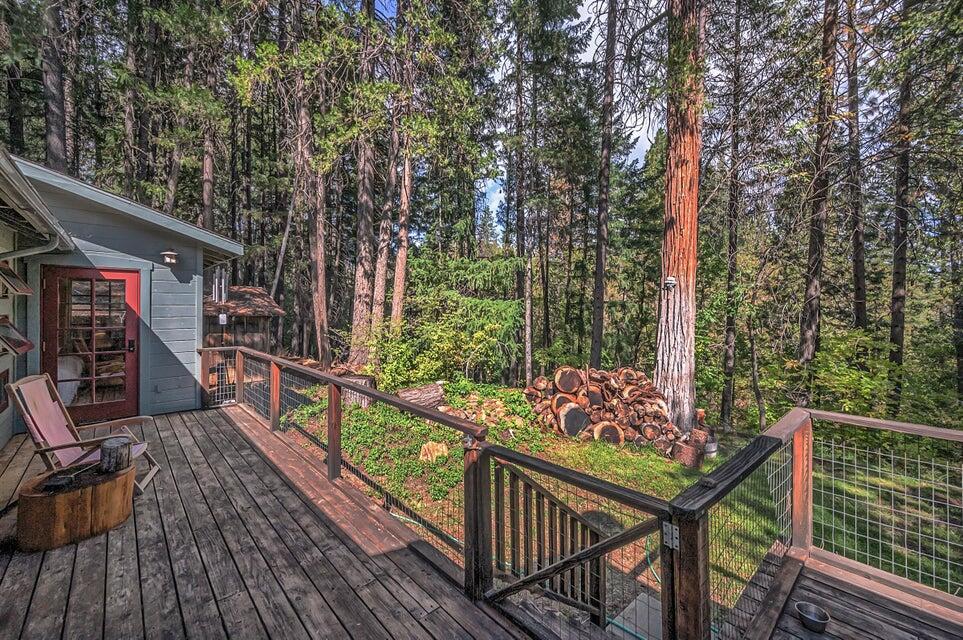399 Airport Road Trinity Center, CA 96091 - Photo 31 of 52 deck