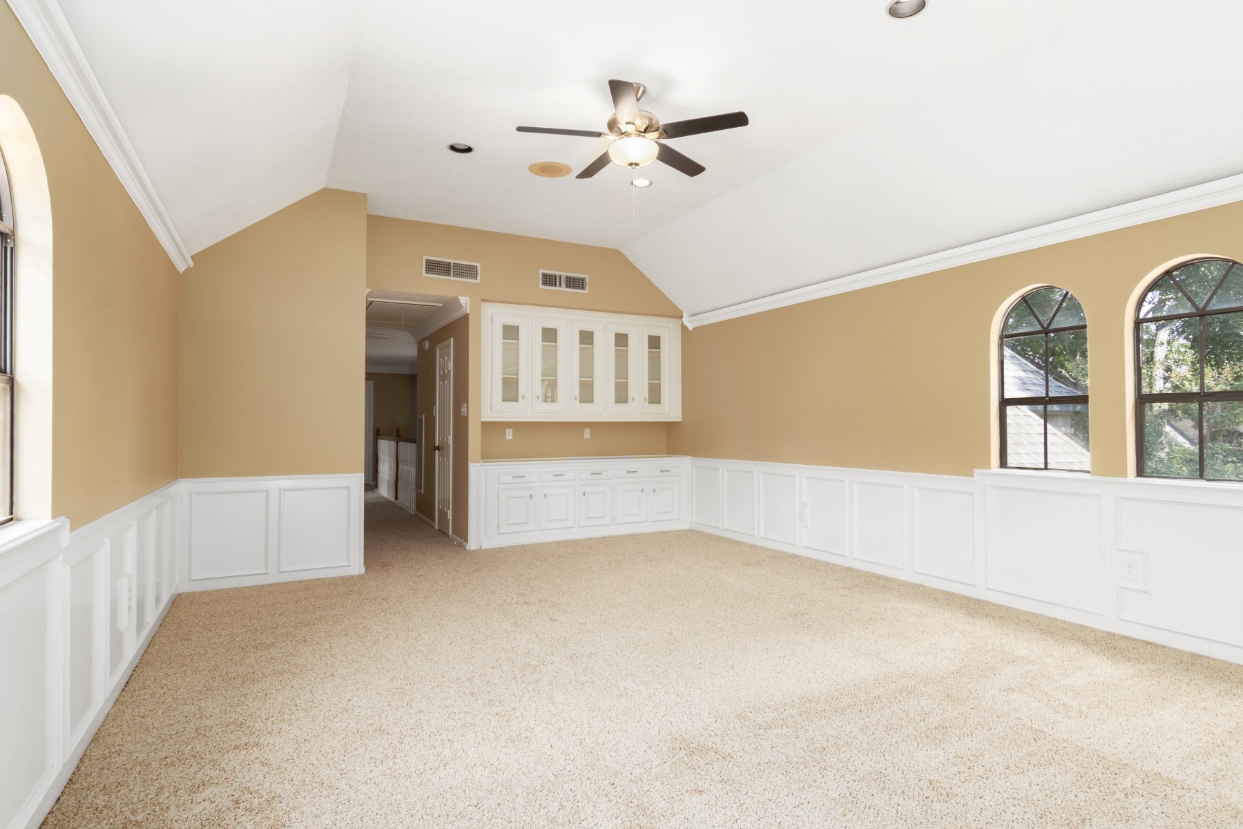 6039 Spring Creek Lane Spring, TX 77379 - Photo 32 of 48 a view of an empty room with a window