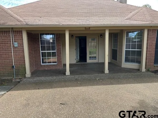 $1,600 | 5603 Calais Drive, Tyler, TX 75704