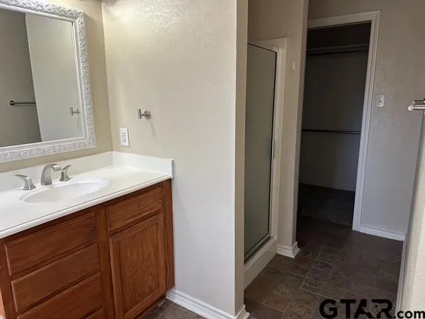 $1,600 | 5603 Calais Drive, Tyler, TX 75704