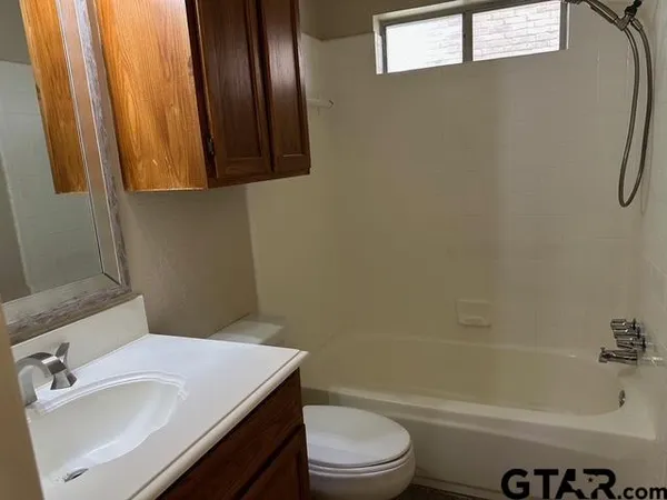 $1,600 | 5603 Calais Drive, Tyler, TX 75704