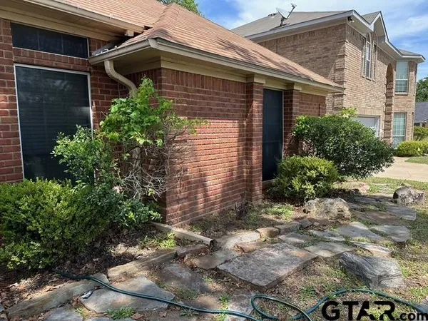 $1,600 | 5603 Calais Drive, Tyler, TX 75704
