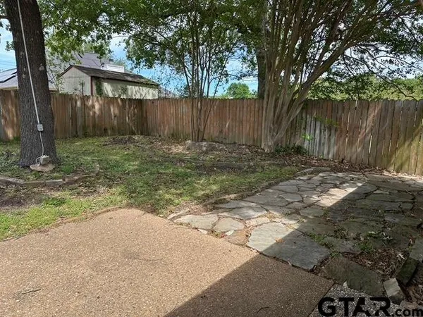 $1,600 | 5603 Calais Drive, Tyler, TX 75704