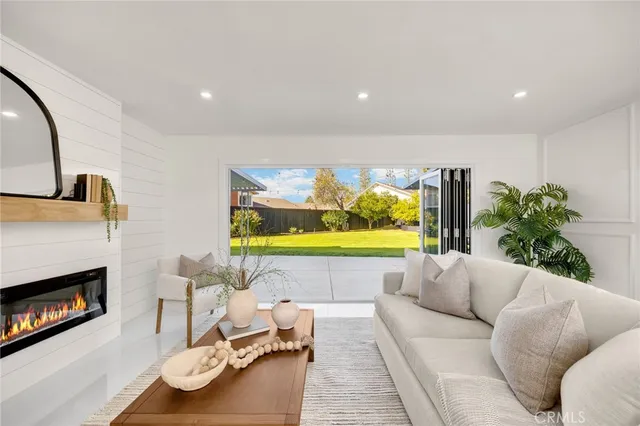 $1,589,900 | 4041 Bycroft Circle, Yorba Linda, CA 92886