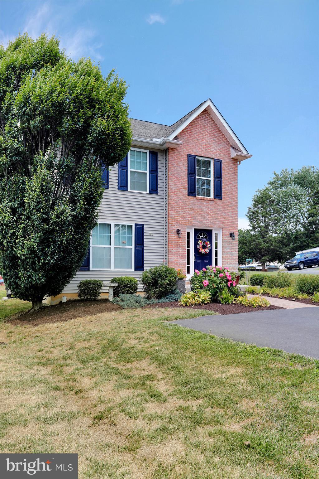 742 Interval Road Hagerstown, MD 21740 - Photo 5 of 35 3 large bedrooms/2 full/1 half bathrooms.