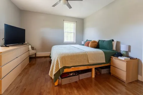 $2,350 | 33 Hammond Pond Parkway, Unit 4, Brookline, MA 02467