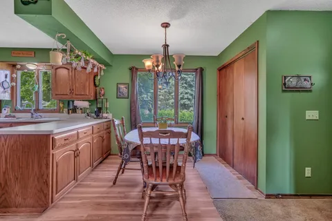 $229,400 | 606 3rd Avenue, Raymond, MN 56282