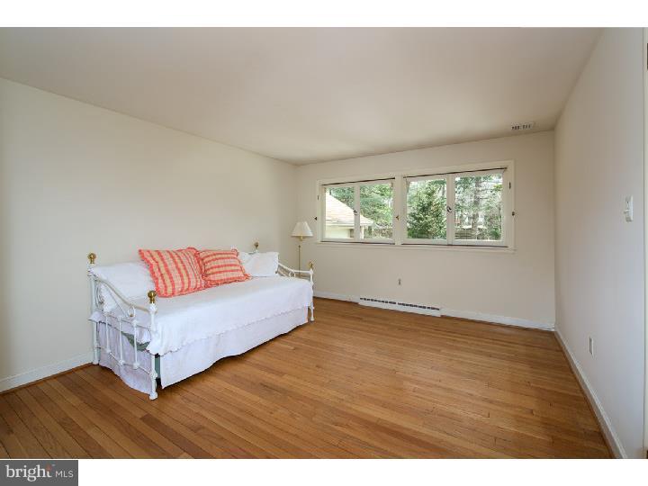 71 Cardinal Road Wyomissing, PA 19610 - Photo 16 of 24 Gallery Image 16