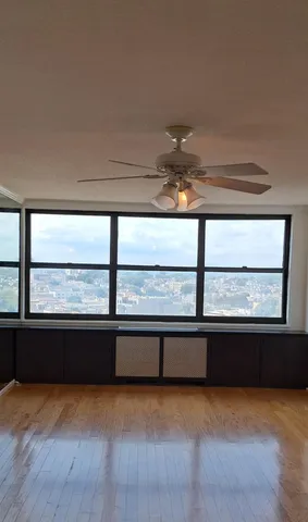 $389,000 | 7000 Boulevard East, Unit 35G, Guttenberg, NJ 07093