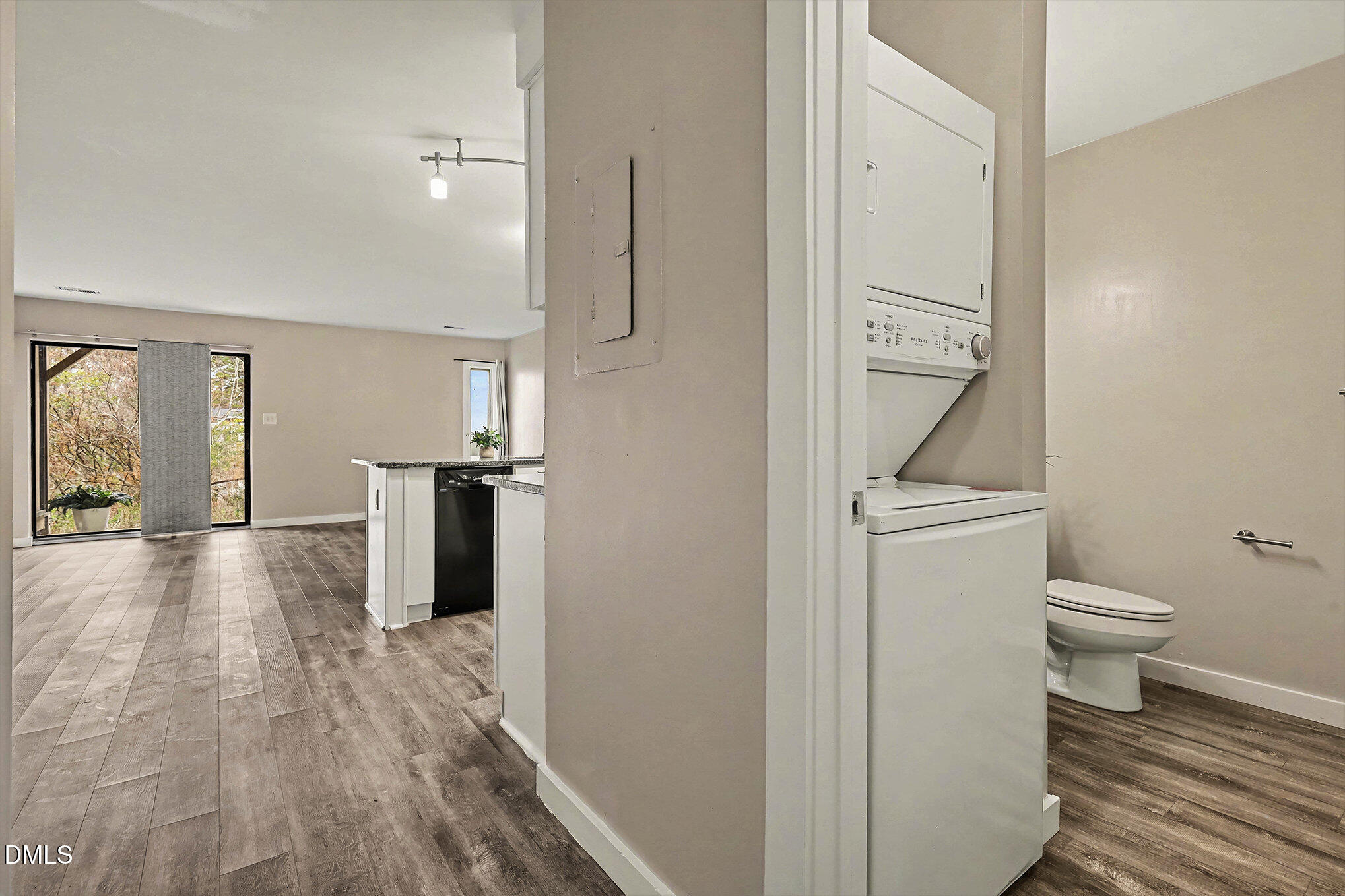 3053 Huntleigh Drive Raleigh, NC 27604 - Photo 16 of 25 Laundry