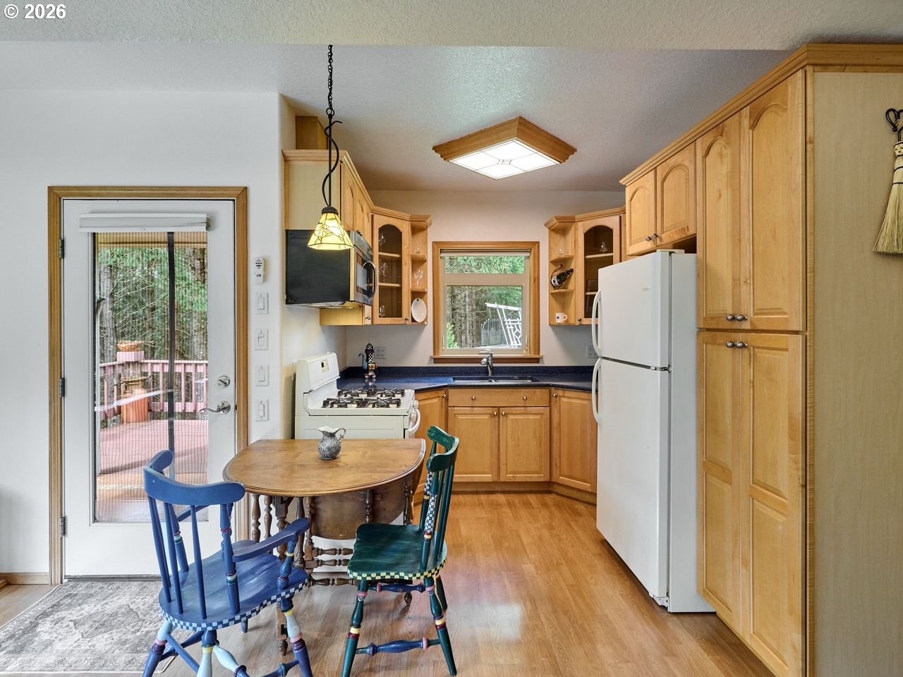 16460 Northwest Meadowlake Road Carlton, OR 97111 - Photo 16 of 48 Kitchen