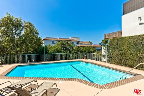 $599,000 | 5651 Windsor Way, Unit 308, Culver City, CA 90230