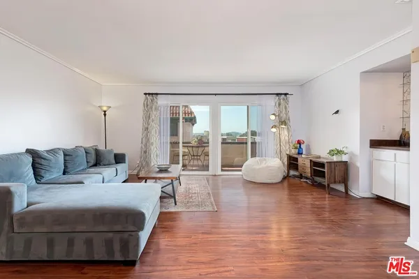 $599,000 | 5651 Windsor Way, Unit 308, Culver City, CA 90230