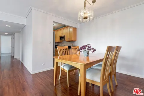 $599,000 | 5651 Windsor Way, Unit 308, Culver City, CA 90230