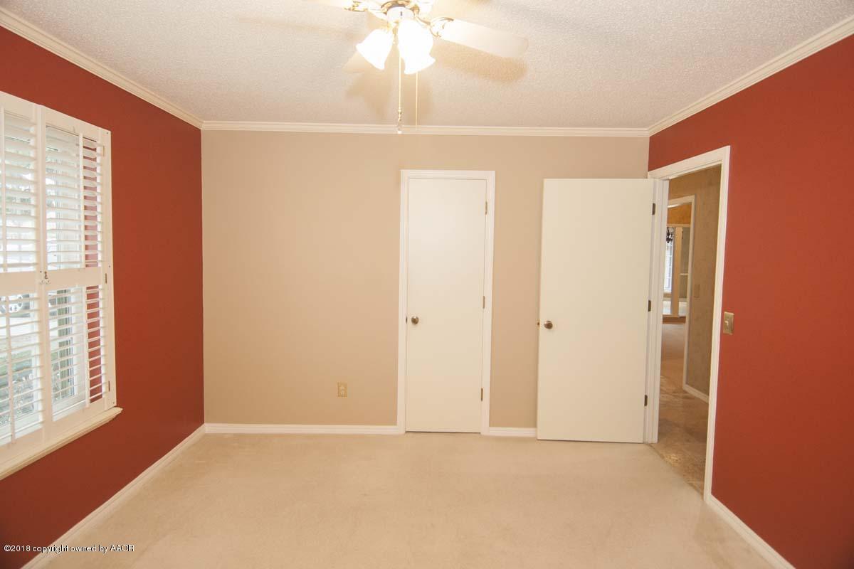 8217 Lamount Drive Amarillo, TX 79110 - Photo 27 of 51 BEDROOM 2 VIEW 2