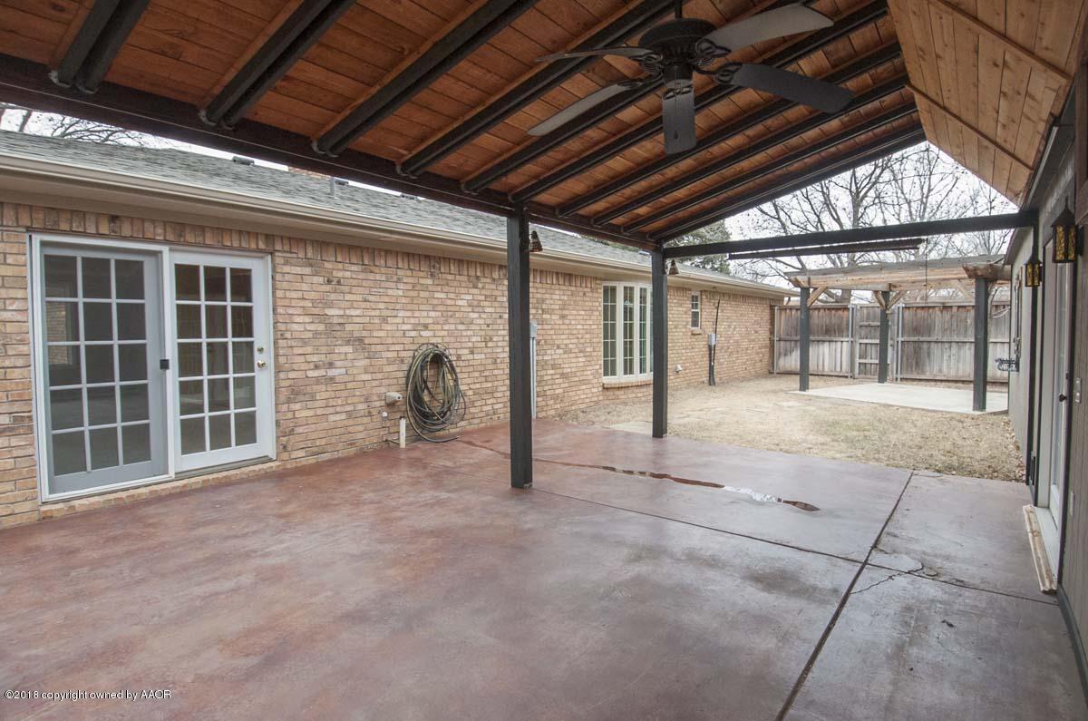 8217 Lamount Drive Amarillo, TX 79110 - Photo 35 of 51 PATIO VIEW 1