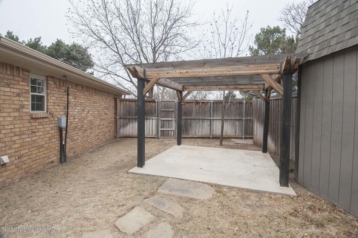 8217 Lamount Drive Amarillo, TX 79110 - Photo 46 of 51 YARD VIEW 5