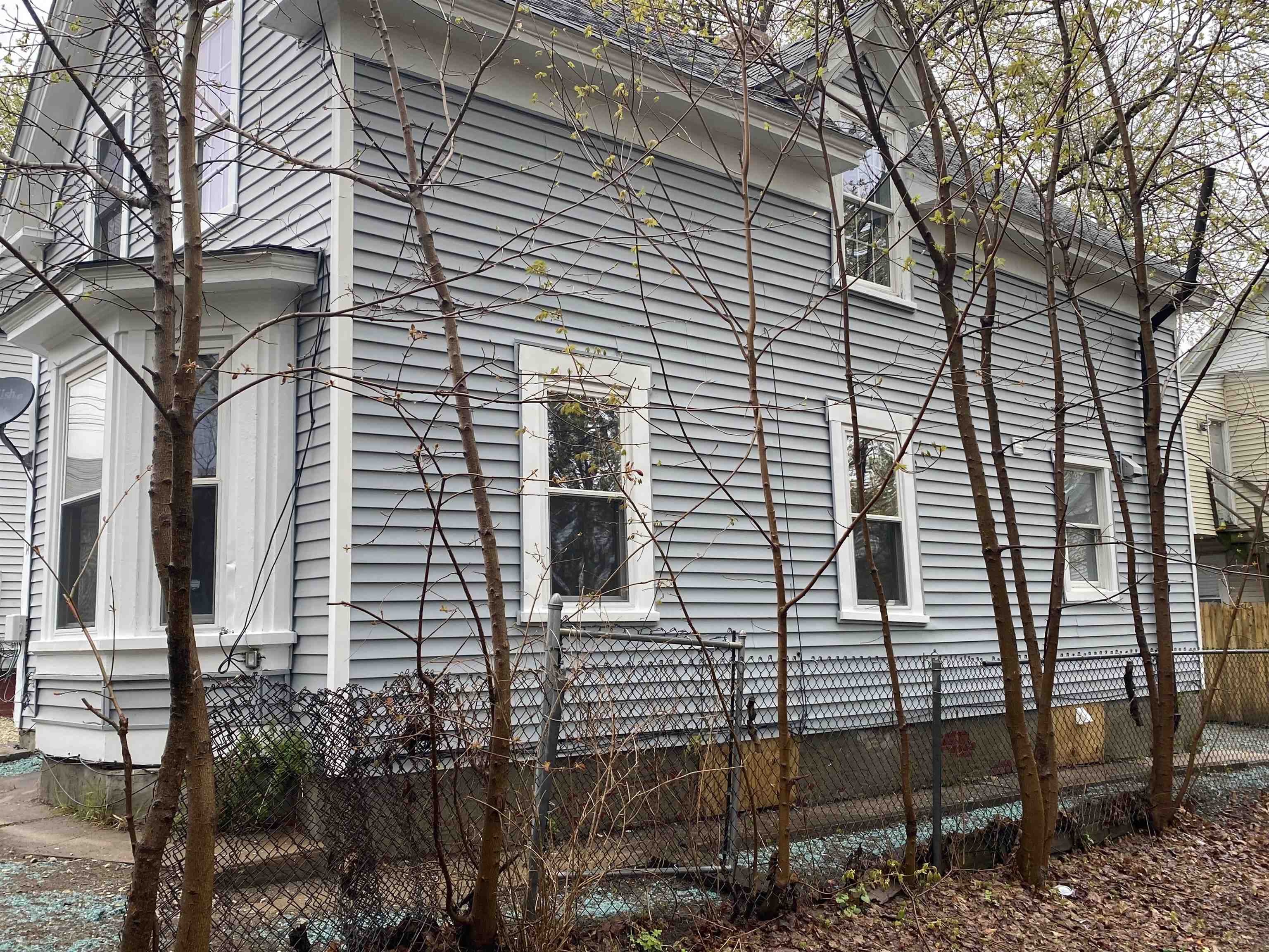 14 Springfield Court Rochester, NH 03867 - Photo 3 of 21