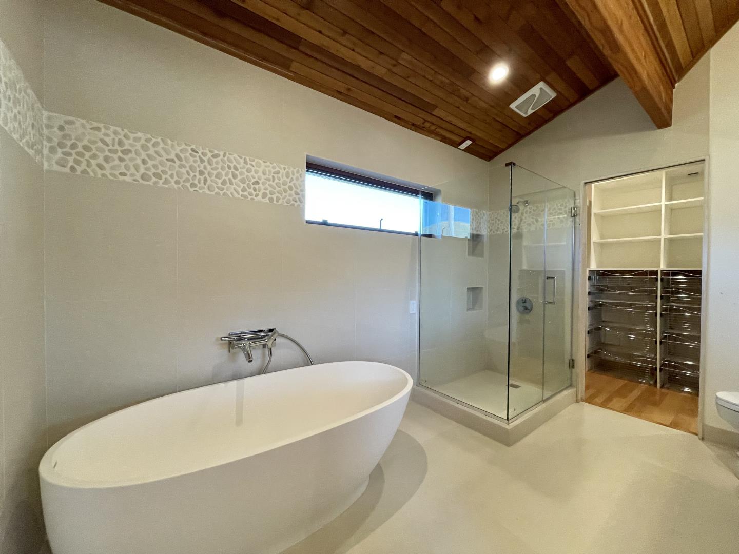 490 Talbot Avenue Pacifica, CA 94044 - Photo 15 of 33 a bathroom with a bathtub and shower