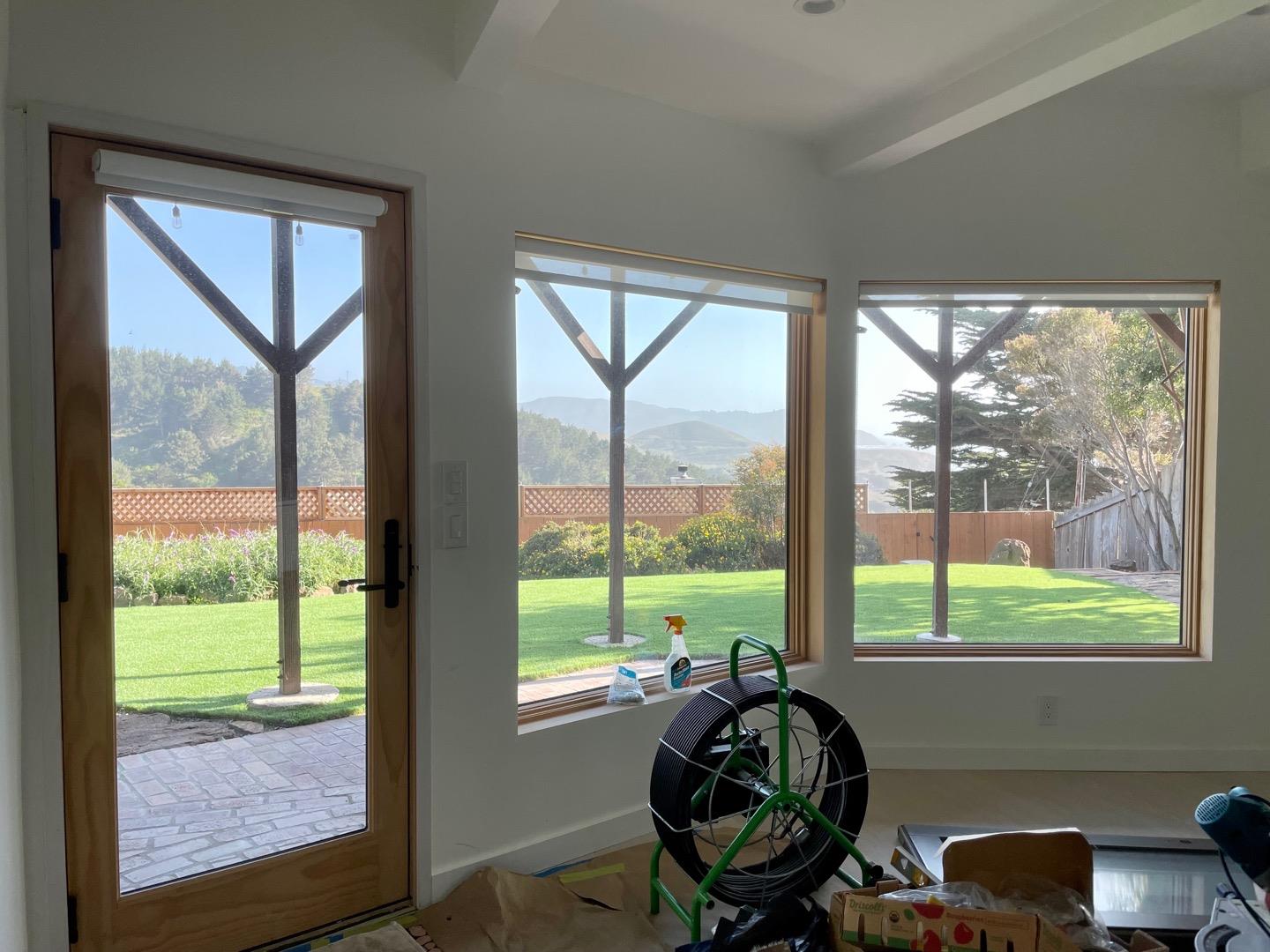 490 Talbot Avenue Pacifica, CA 94044 - Photo 30 of 33 a view of a room and a porch