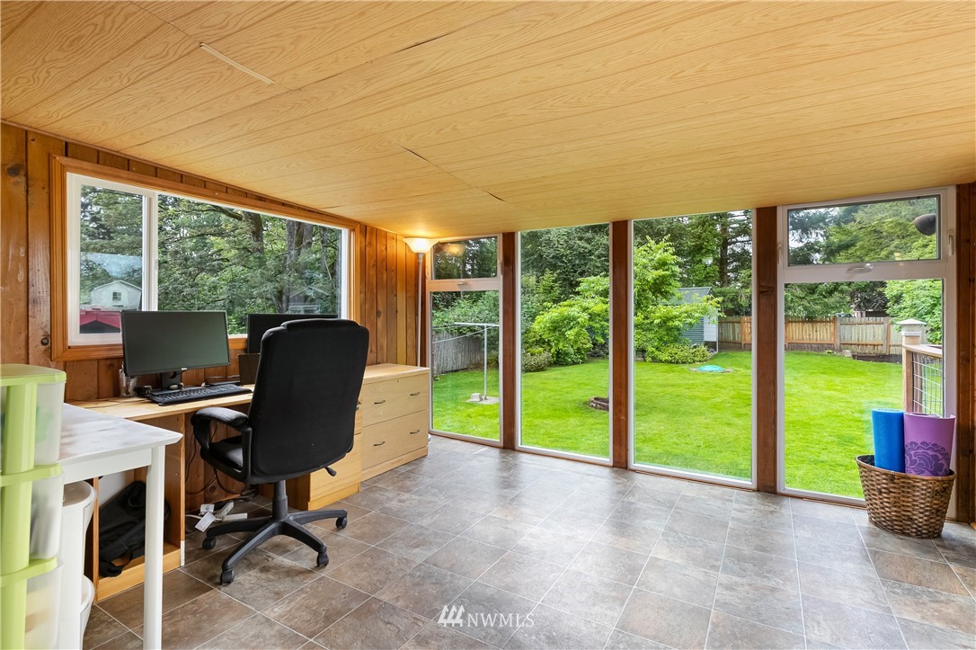 2841 McLeod Road Bellingham, WA 98225 - Photo 12 of 39 Gallery Image 12