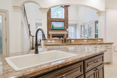 $2,183,000 | 28053 Crossway Oaks, Magnolia, TX 77355