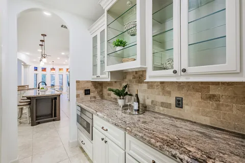 $2,300,000 | 28053 Crossway Oaks, Magnolia, TX 77355