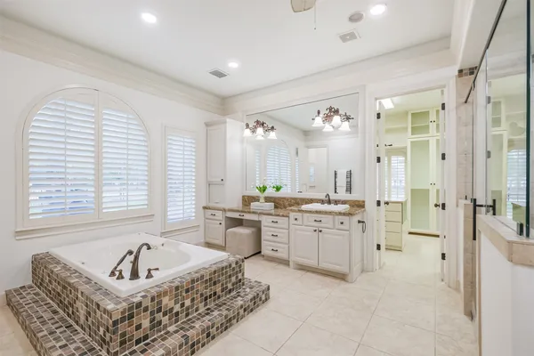 $2,183,000 | 28053 Crossway Oaks, Magnolia, TX 77355