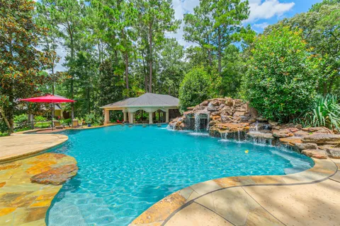 $2,300,000 | 28053 Crossway Oaks, Magnolia, TX 77355