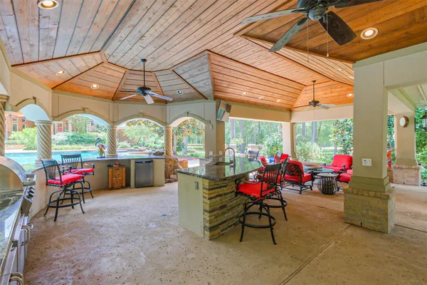 $2,183,000 | 28053 Crossway Oaks, Magnolia, TX 77355