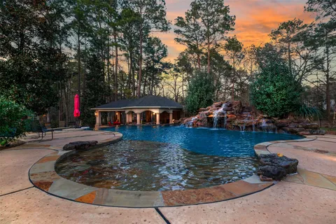 $2,300,000 | 28053 Crossway Oaks, Magnolia, TX 77355