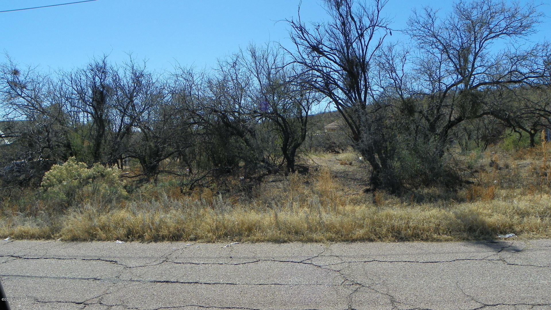 980 Matas Court, Unit 11 Rio Rico, AZ 85648 - Photo 5 of 6